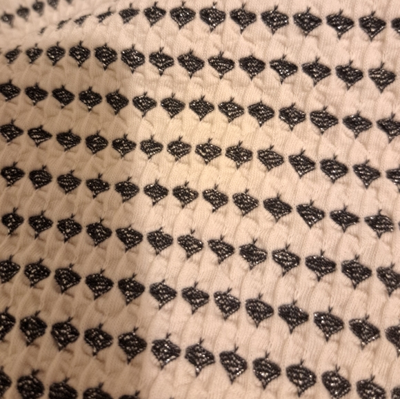 Bodycon elastic skirt - Picture 2 of 3